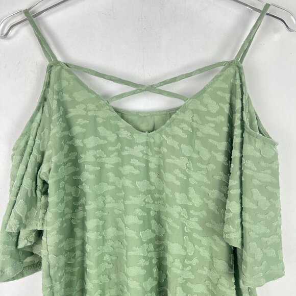 NWOT Stitch Fix Kaileigh Valette Back Detail Cold Shoulder Knit Top Size Medium - Picture 8 of 10